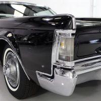 1969 Lincoln Continental Mark III - Image 38