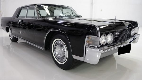 1965 Lincoln Continental Sedan
