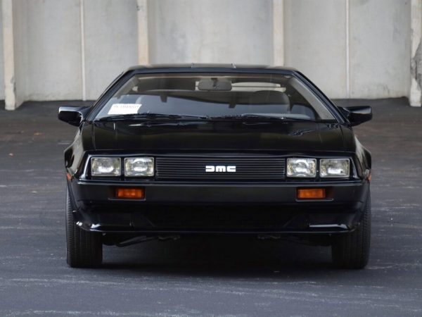 1981 DeLorean DMC-12 5-Speed