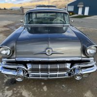 1957 Pontiac Star Chief Custom Safari Two-Door - Image 31