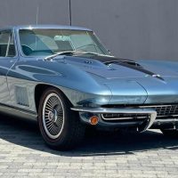 1967 Chevrolet Corvette C2 - Image 3