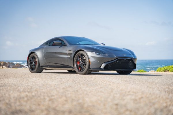 2021 Aston Martin Vantage Coupe