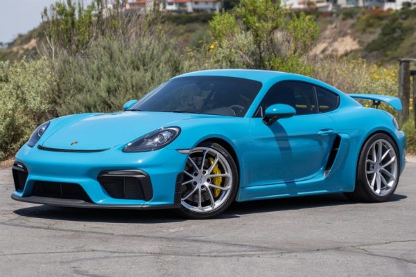 2020 Porsche 718 Cayman GT4