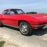 1963 Chevrolet Corvette C2 Split-Window Coupe – Original Matching-Numbers, Highly Collectible Classic - Image 33