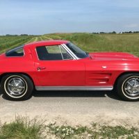 1963 Chevrolet Corvette C2 Split-Window Coupe – Original Matching-Numbers, Highly Collectible Classic - Image 38