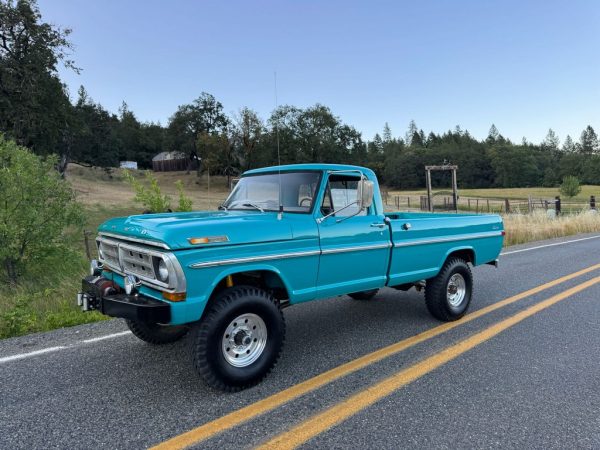 1971 Ford F-250 Custom Highboy 4×4