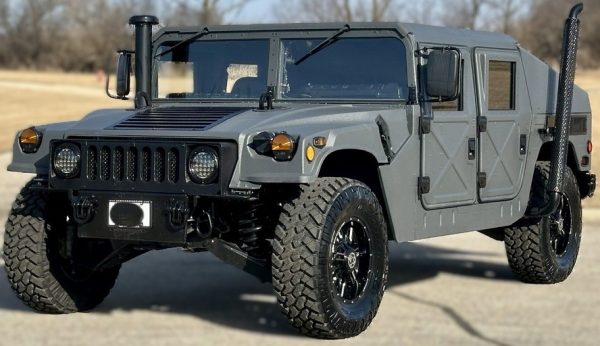 AM General M1151A1 HMMWV Slant-Back