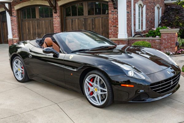 2015 Ferrari California T