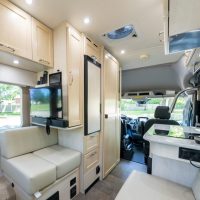 2021 Pleasure-Way Ontour 2.0 Class B - Image 40